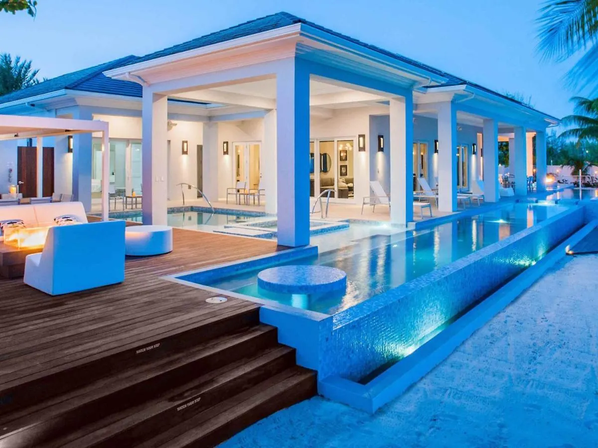 Resort Luxury Cayman Villas Driftwood Village Cayman Islands
